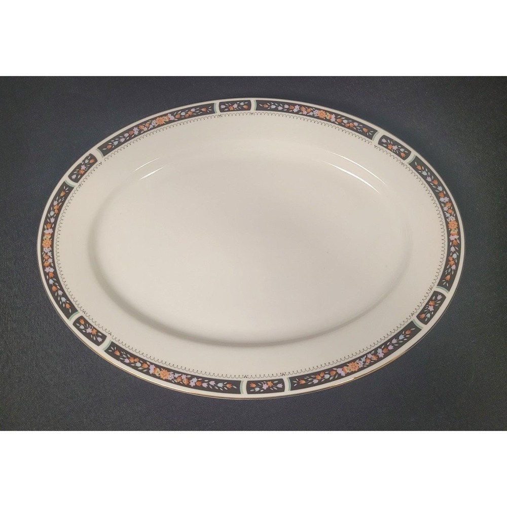 Silverie Fine China 14-inch Oval Serving Platter (SIV11 Pattern) Vintage 1980s